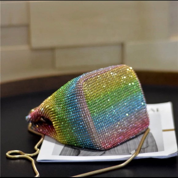 COPY - Rainbow 🌈 Rhinestone Crystal Bucket evening bag - Picture 3 of 6